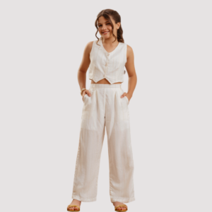 CONJUNTO CALÇA COM COLETE ALFAITARIA OFF WHITE COM DOURADO